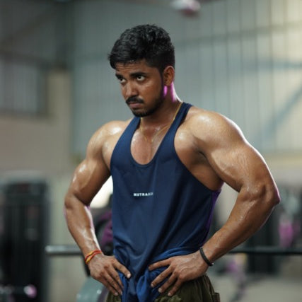 T-BACK STRINGER
